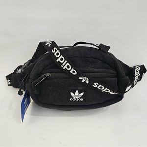 Adidas adjustable Fannypack